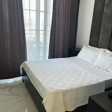 Asiahotel فندق مبيت وإفطار *